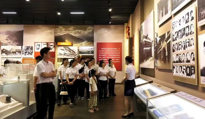 “双节”接待游客48.67万人次，红花岗旅游消费市场持续升温