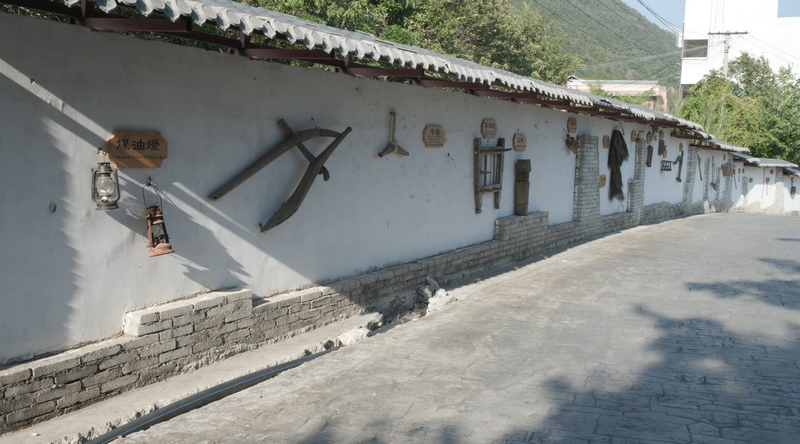簸箕文化街一角。