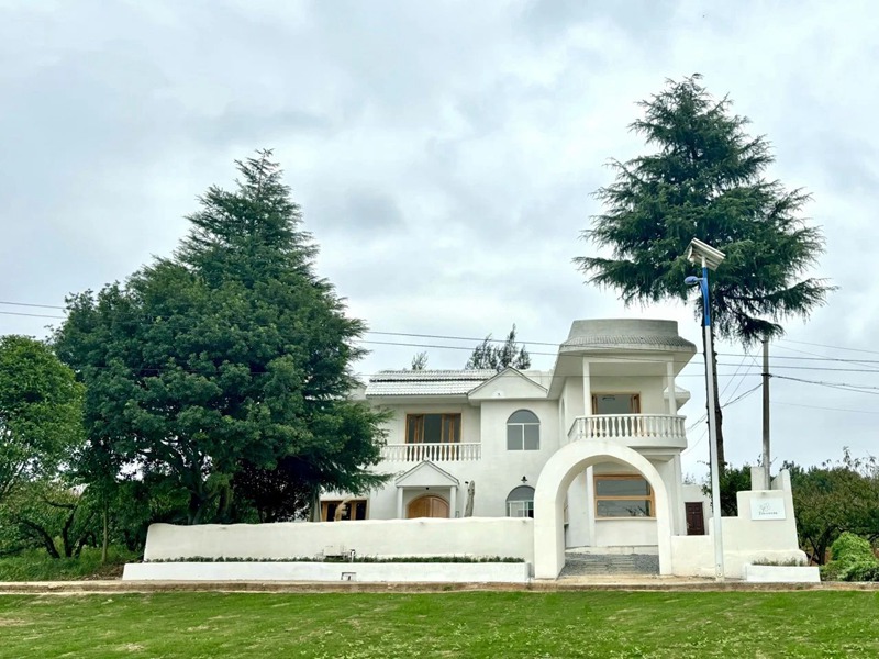 新建的小广场。