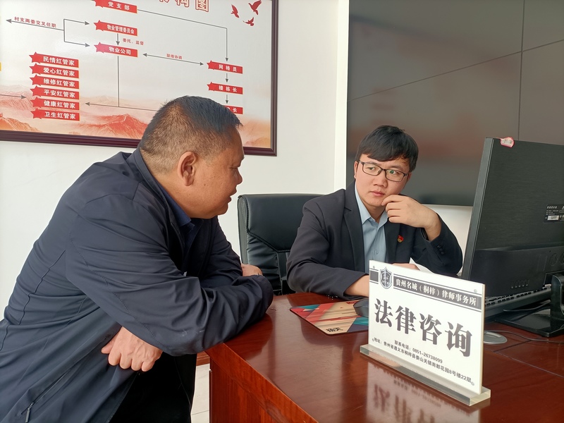 王啟林到“名城星期三”黨建聯誼示范點咨詢  曹園園攝.jpg