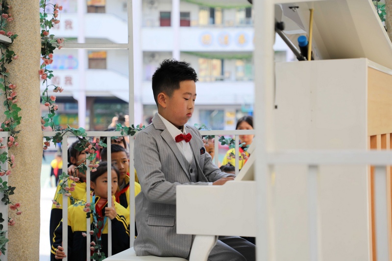 洋川小学“梦想舞台”。