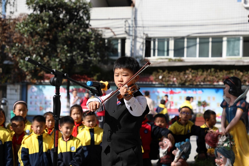 洋川小学的“梦想舞台”