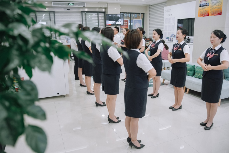 纵深推进“四位一体”专项活动。