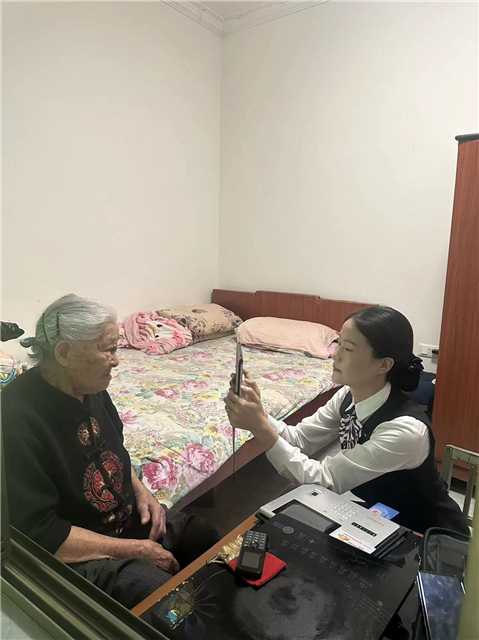 上门激活社保卡。