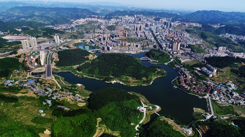 开阳全景。