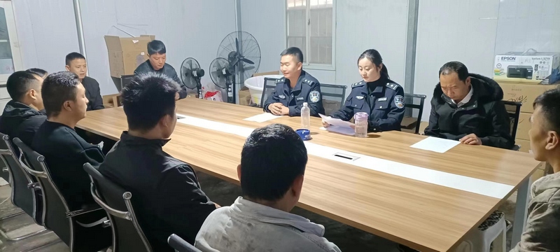 以朵派出所12月20日进企业。