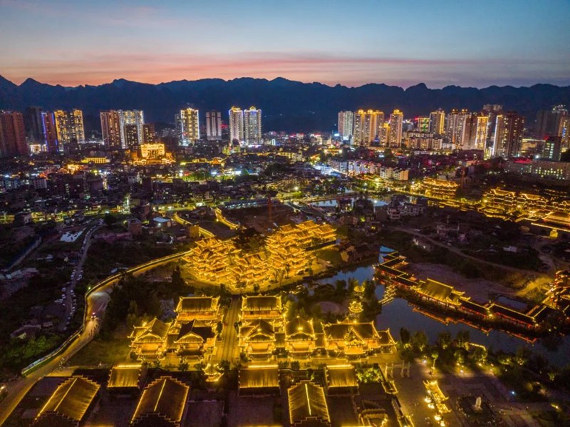 織金夜景。
