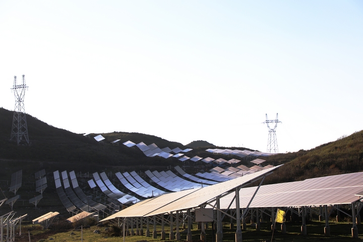 威宁百万千瓦新能源基地第三期第一批42万千瓦长坡院子光伏区。