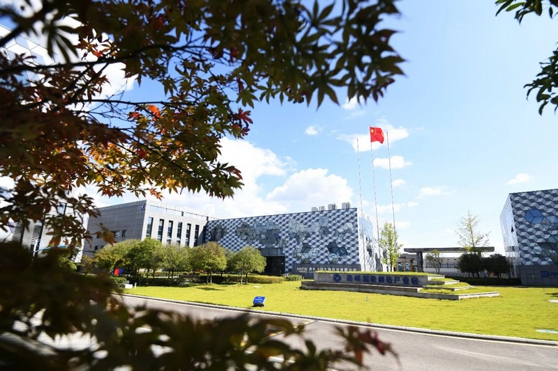 南明智能制造产业园标准厂房外景。
