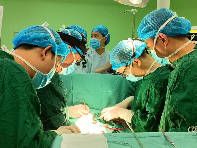 贵州：打造临床重点专科，提升医疗救治能力。