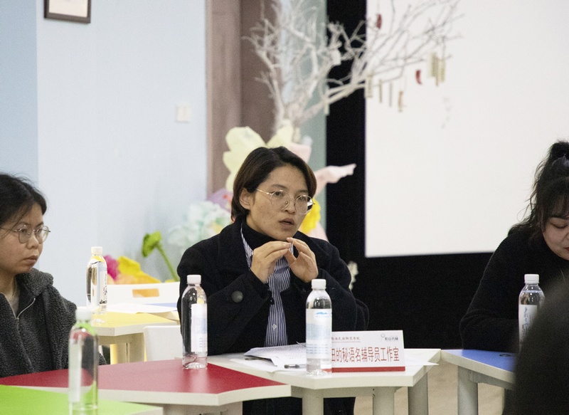 贵州省“田田的秘语”名辅导员工作室负责人邓成凤。