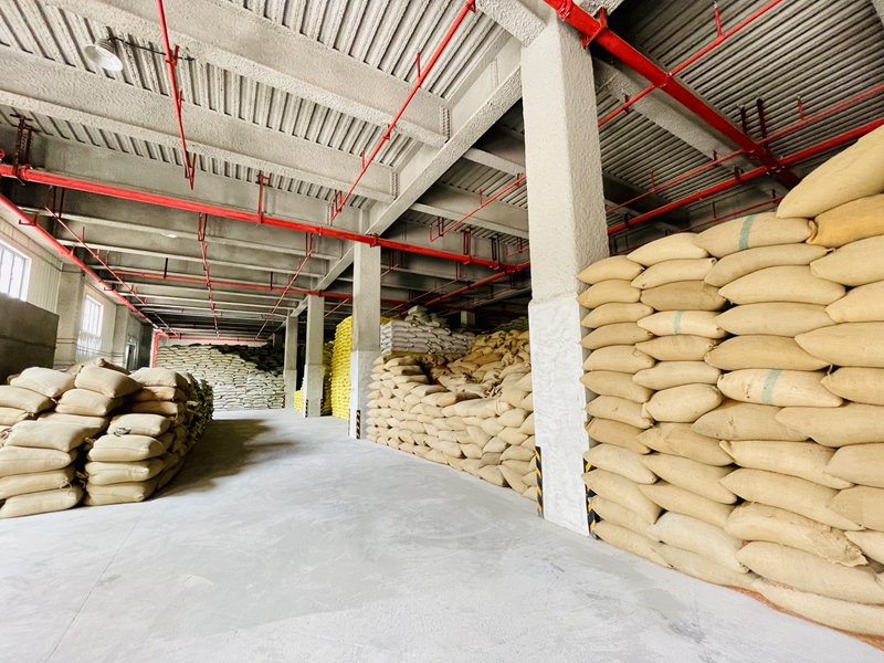 2、仁懷10萬噸糧食倉儲物流中心倉庫。