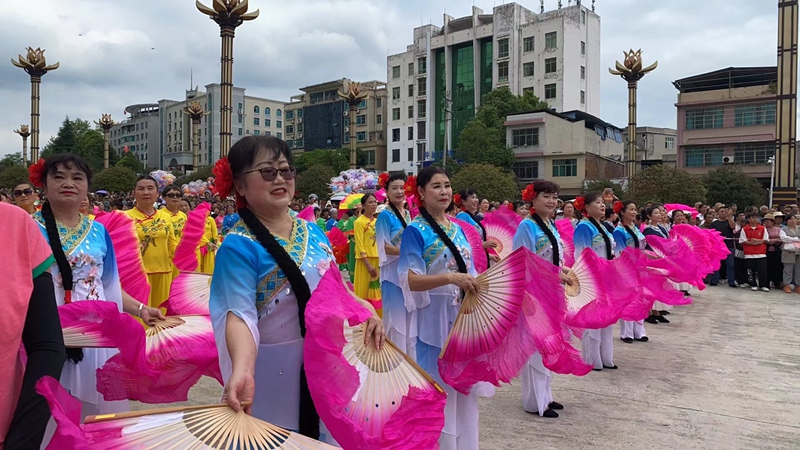 “好花红”文化旅游季系列活动启动。