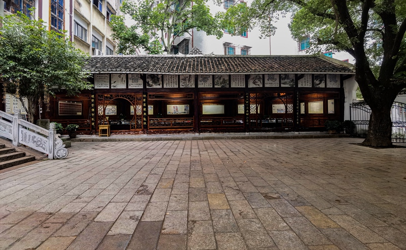 校史陈列室。（杨秀辽 摄）