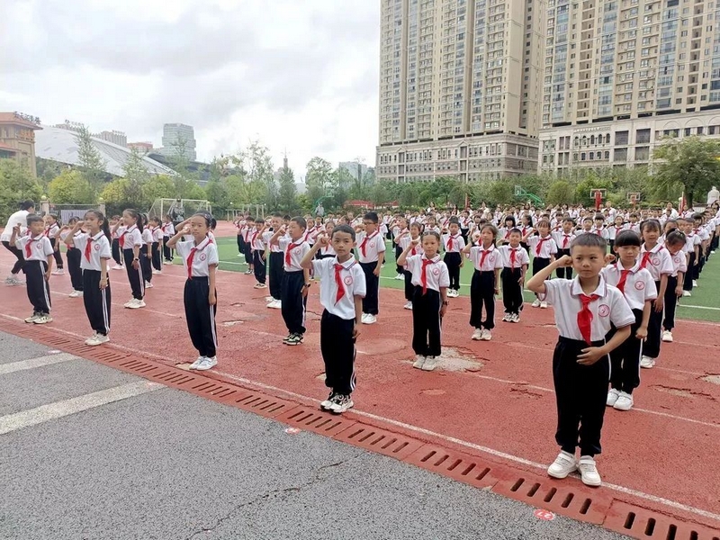 貴州少先隊廣泛開展“紅領巾愛祖國”主題隊日活動。