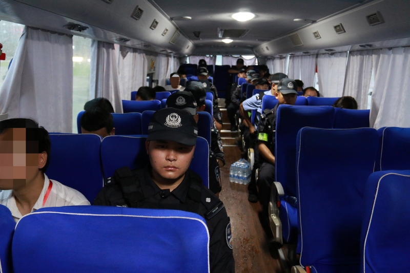 搗毀犯罪團伙現場。