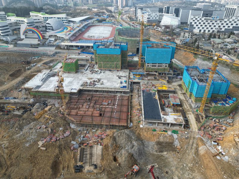 1 图为工行贵阳中西支行支持的三马片区一楼盘工地施工图。图片由工行中西支行提供