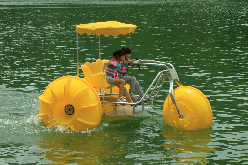 水上單車。陳祺攝