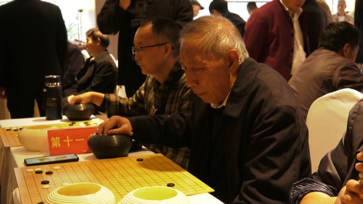 老年人棋牌交流活动。