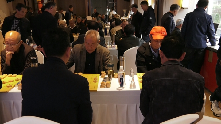 老年人棋牌交流活动。