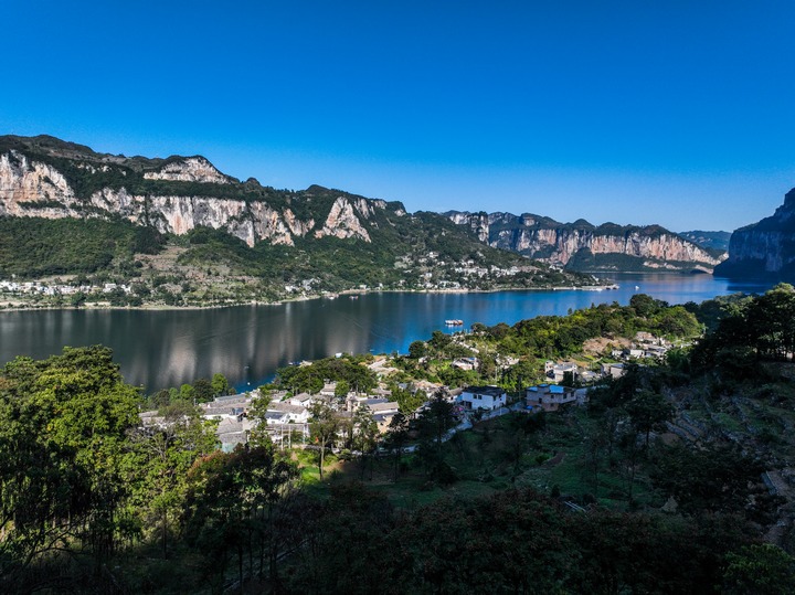 贵州省毕节市织金县大平乡群建村。