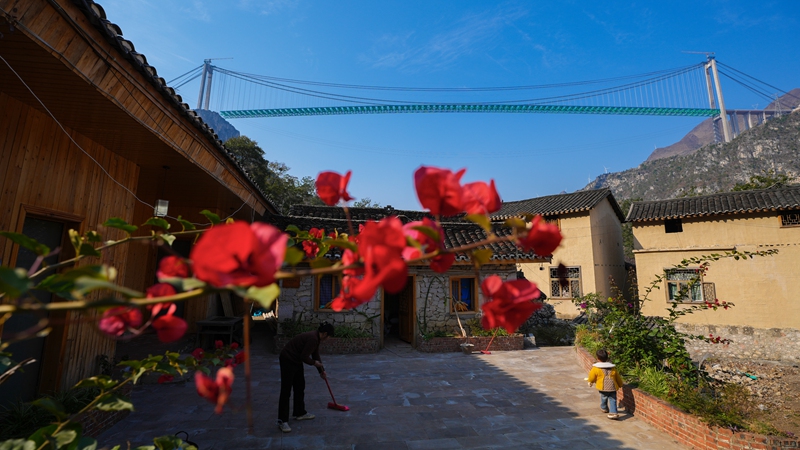 建設中的花江峽谷大橋。（貴州交投集團供圖）4