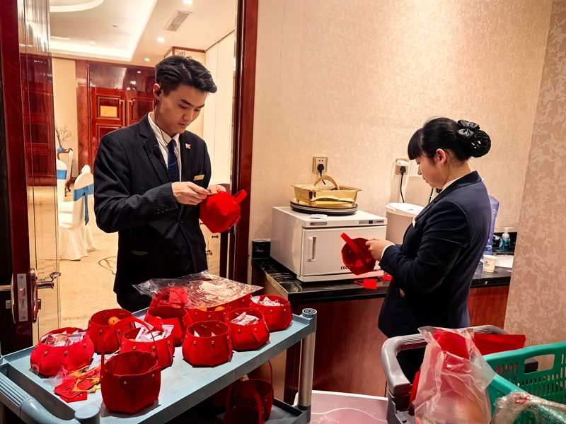 酒店員工堅守崗位。貴旅集團供圖