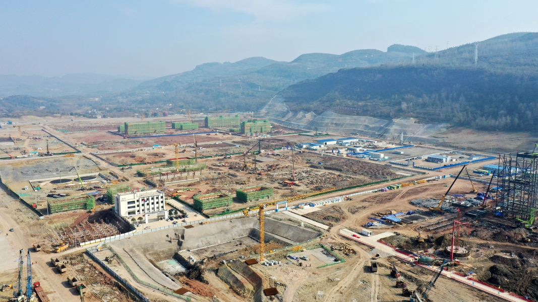 江山-瓮福化學產業園項目建設現場。