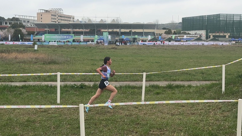 陸馨月參加2025年全國越野跑挑戰系列賽（第1站）。李德洪攝