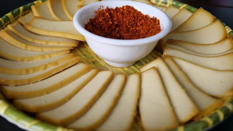 德江縣穩坪鎮千年古法豆腐干。