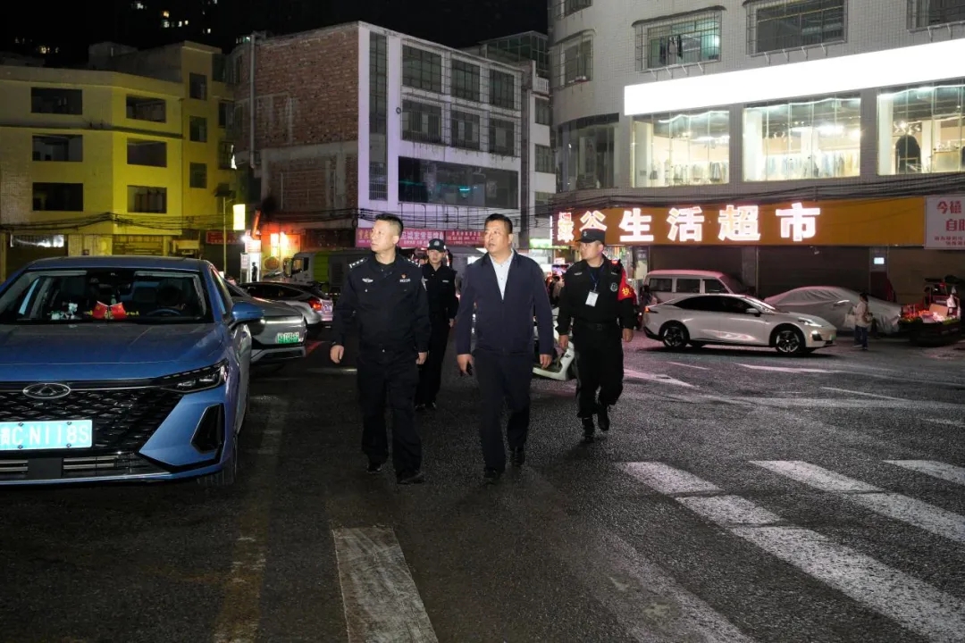 排查现场。