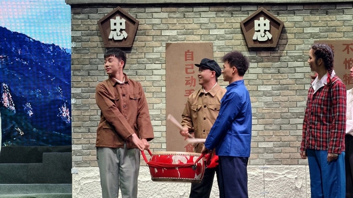 3演出现场.jpg