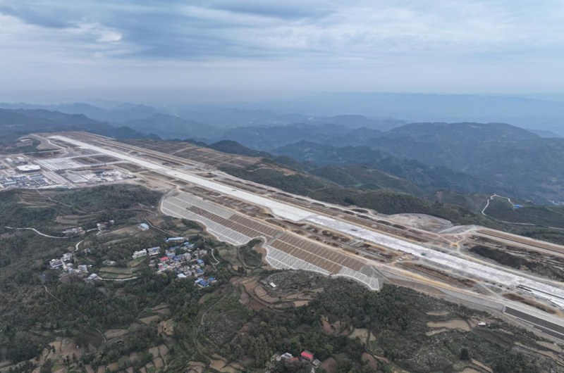铜仁德江机场鸟瞰图。