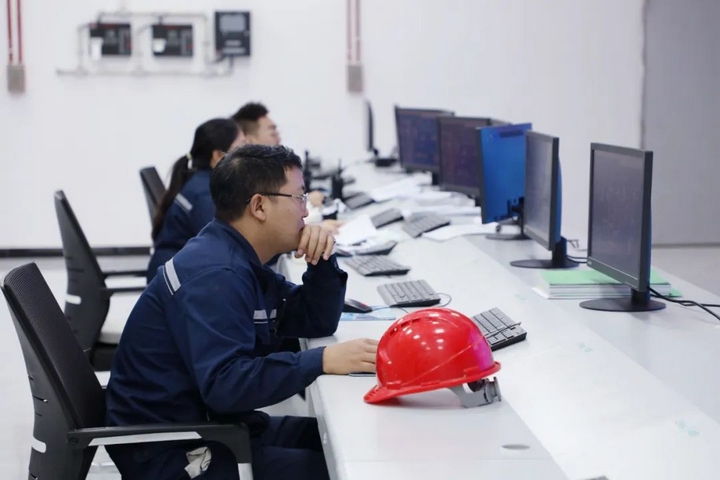 图为：中伟新材料股份有限公司开阳产业.jpg