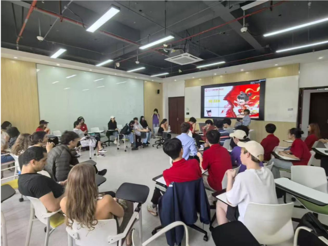 “游学中国”国家级课程研学团走进贵州大学。