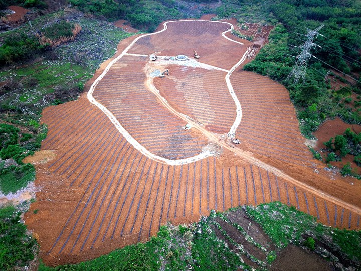 盘兴铁路大樟古隧道弃渣场复垦进行中。
