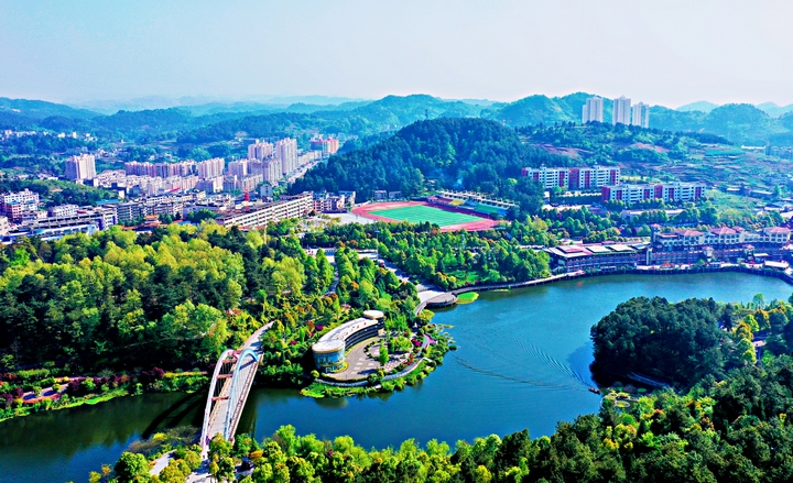 开阳城市美景.jpg