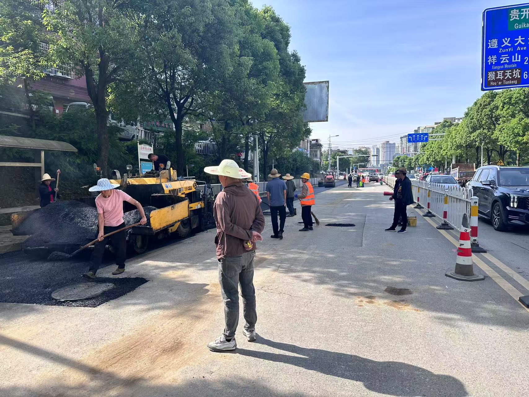 图为：完成城区路面恢复.jpg