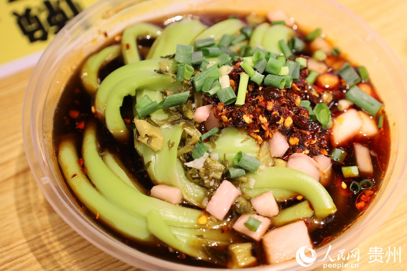 青岩米豆腐。人民網 潘佳倩攝
