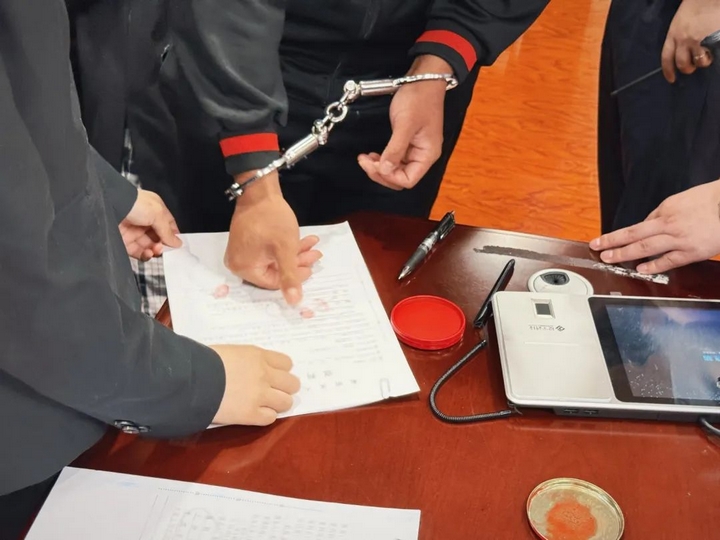 南明法院集中宣判一批危害社会治安重点案件。