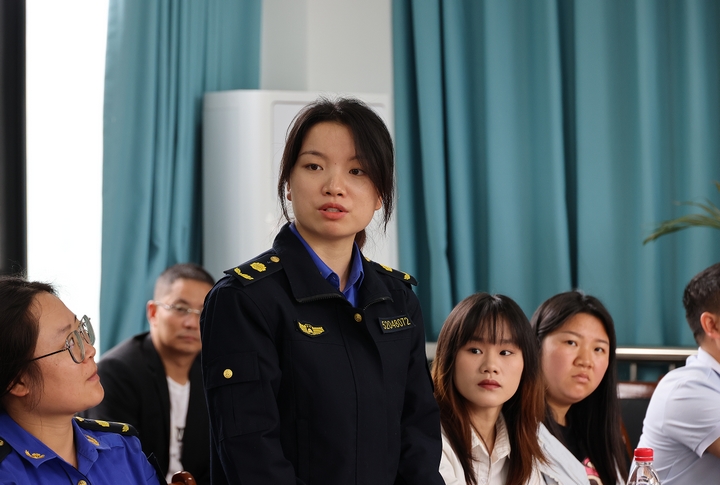 交流学习现场.jpg