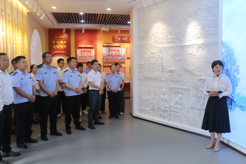 警示教育活動。