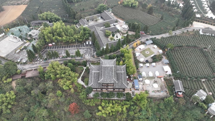 云山茶海民宿.JPG