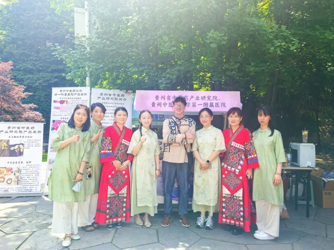 活動現場。