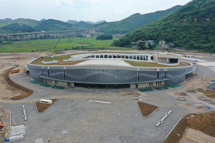 黄果树游客服务中心正加紧建设施工。.jpg