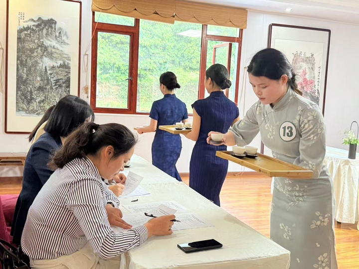 茶艺比拼.jpg
