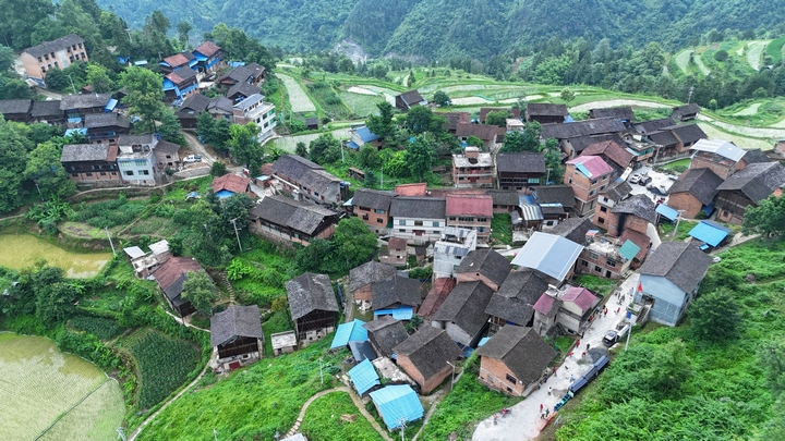 劍河縣南寨鎮柳社村航拍大景。.jpg