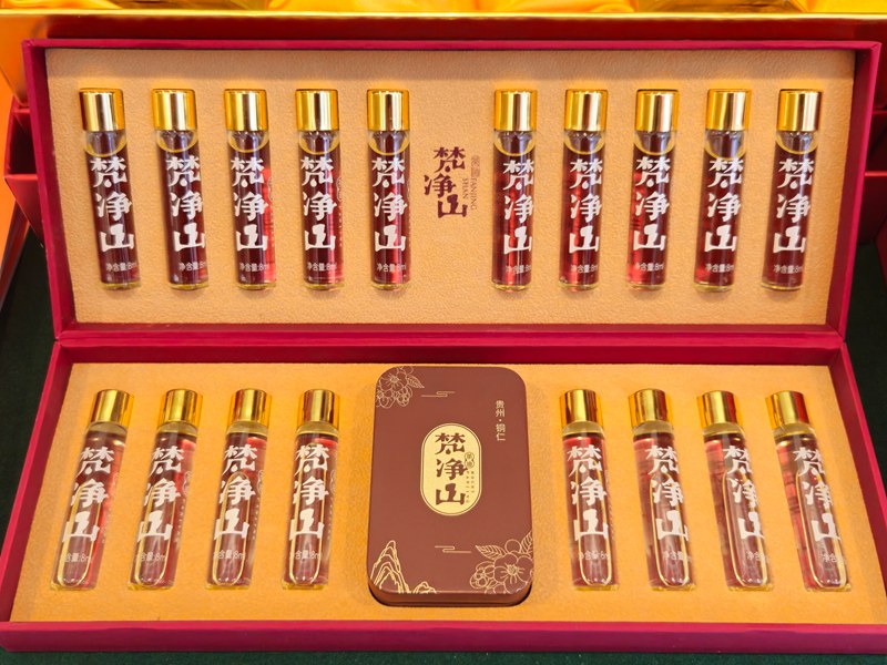 发布会现场展示的产品。