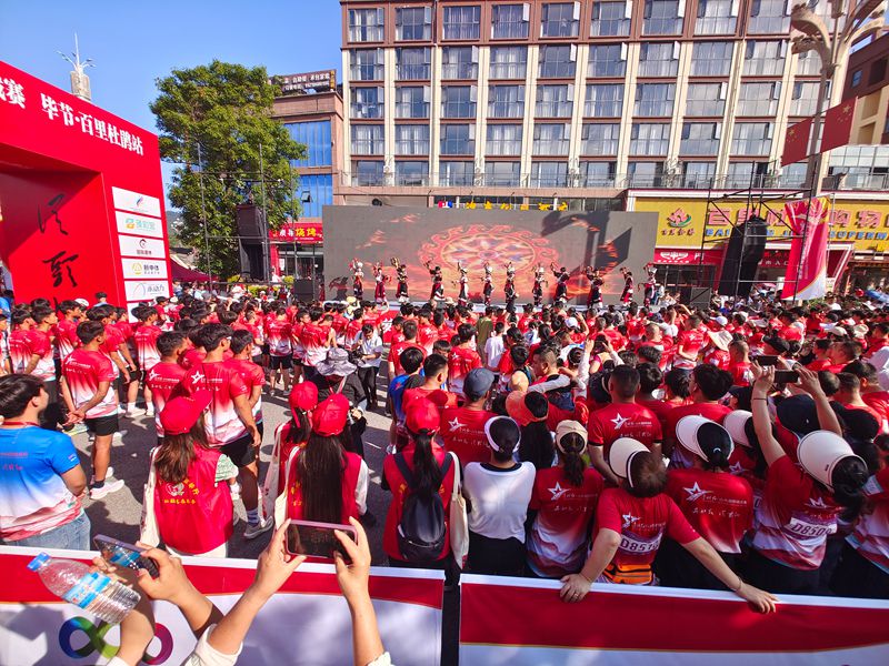 比赛现场非遗表演。赵刚摄