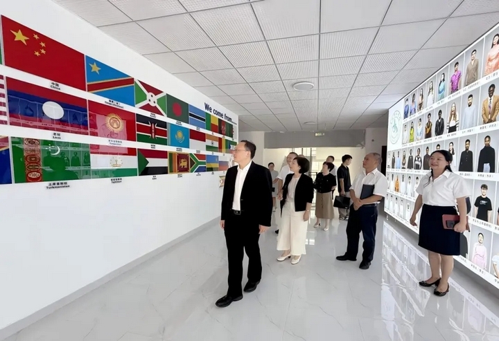 參觀貴州理工學院國際教育學院.jpg